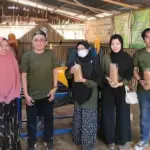 Kegiatan Pengabdian Kepada Masyarakat: Mesin Press Baglog untuk Pelaku Usaha Budidaya Jamur Tiram